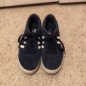 Classic adidas neo sneakers